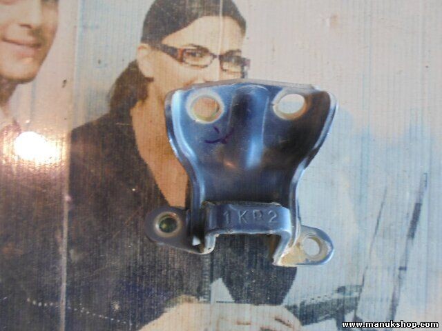 Bisagra de la puerta trasera derecha arriba Mitsubishi Pajero ,Montero