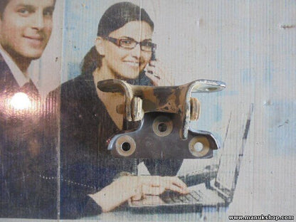 Bisagra de la puerta trasera izquierda abajo Land Rover Discovery I 1998/11-2004