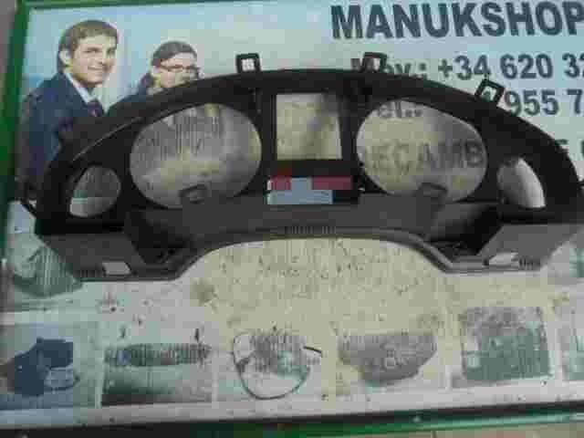 Esferas del cuadro instrumentos Audi A8 4D  4D0919033AE VDO 110008639033