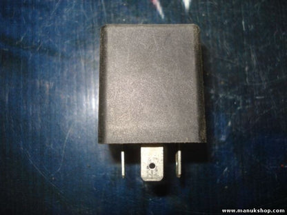Relé / Opel Astra F Calibra A Corsa A B Vectra 90240665 90 240 665 05997820