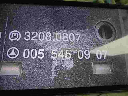 Niebla interruptor Mercedes-Benz Vito 638 0055450907 005 545 09 07 3208.0807