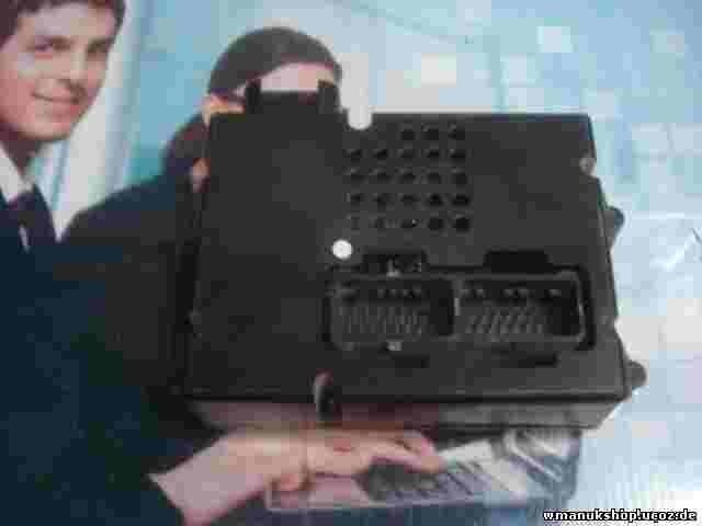 Caja de fusibles Chrysler 56042146 79103245 7910 3245