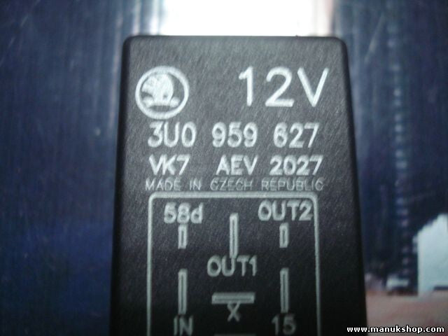 Relè del window posteriore Skoda Superb I n. 445 3U0959627 VK7 AEV 2027