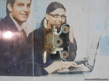 Bisagra de la puerta trasera derecha abajo Land Rover Discovery II LJ, LT 2.5