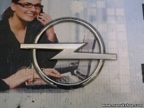 Emblema trasero Opel Astra Vectra 313460100 31346-0100