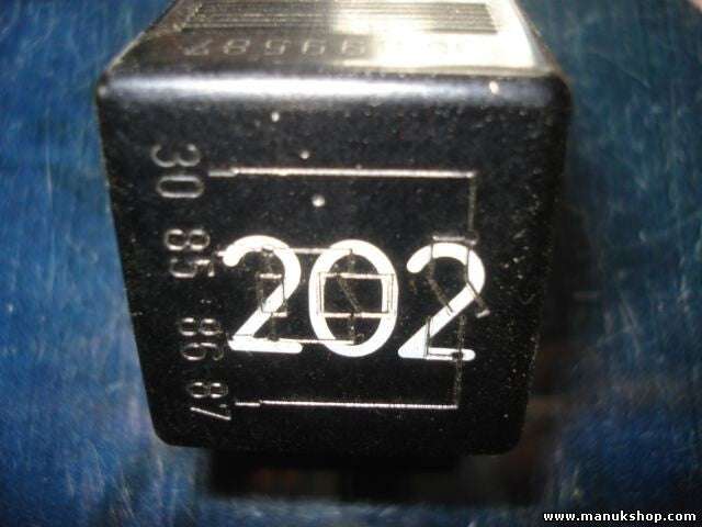 relé  Audi VW Skoda Seat NR.202 8A0 951 253 8A0951253 899587 12v 70A