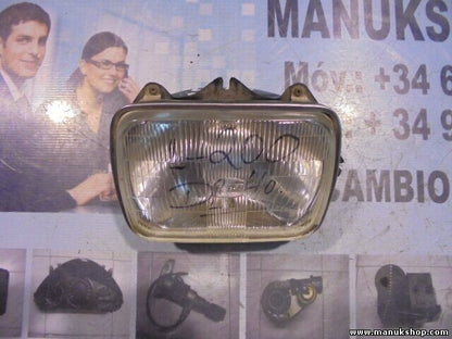 Faro delantero derecho Mitsubishi L200 87-96 KOITO MR155880