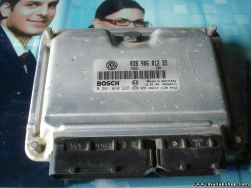 Centralita VW Volkswagen Seat 038906012BS 28SA4211 BOSCH 02810228