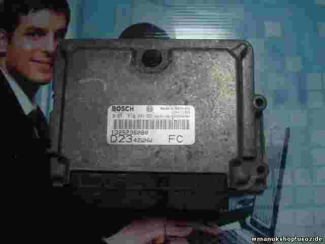 Centralita del motor Peugeot 329236080 D2342WNW FC 1039S00964 BOSCH 0281010488