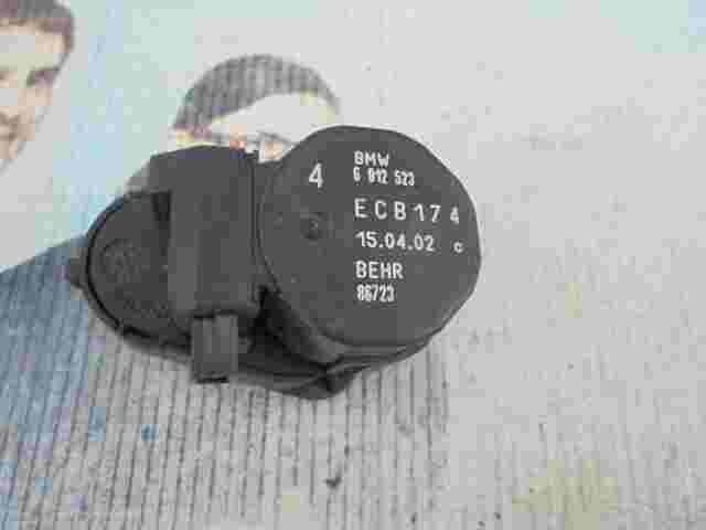 Calefacción actuador  BMW E46 E38 E83 X3 6912523 6 912 523 BEHR ECB174 86723