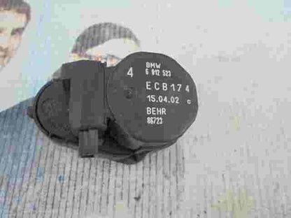 Calefacción actuador  BMW E46 E38 E83 X3 6912523 6 912 523 BEHR ECB174 86723