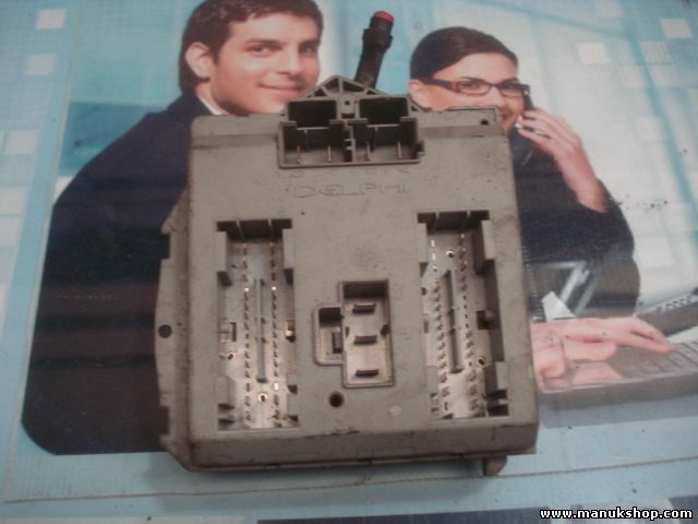 Caja de fusibles Fiat Punto 46835581 FIRE