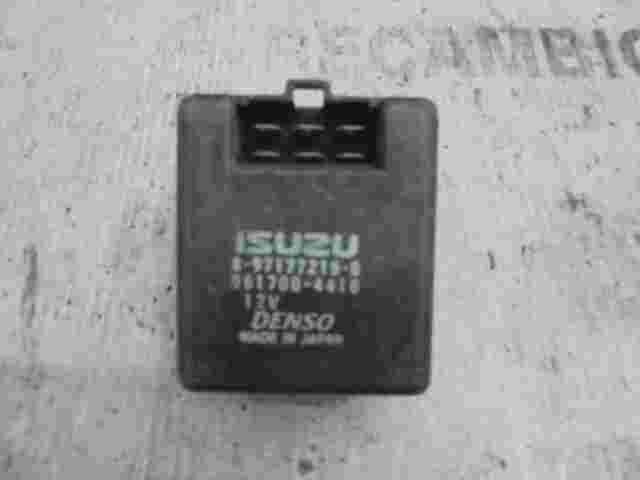 Controlador cierre centralizado Isuzu Elf 100 NKR 8971772150 DENSO 0617004410