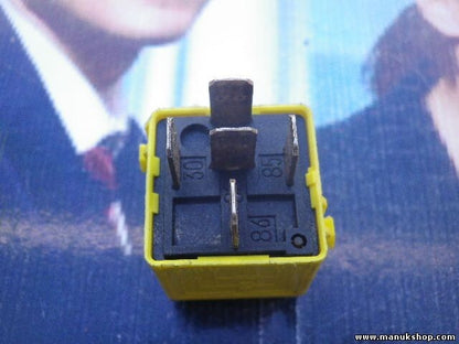 Relé  BMW E34 E36 61.36-1 389 105 61361389105 1389105