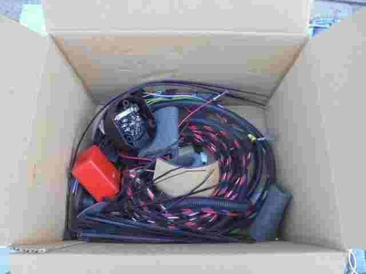 Toyota Corolla Verso PZ457E856100 PZ457-E8561-00 PZ457 E8561 00