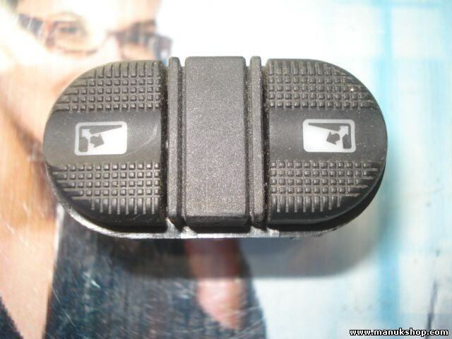 mando botonera elevalunas Seat 7M0959856C 95VW14A157DAW TRW 95VW14A157