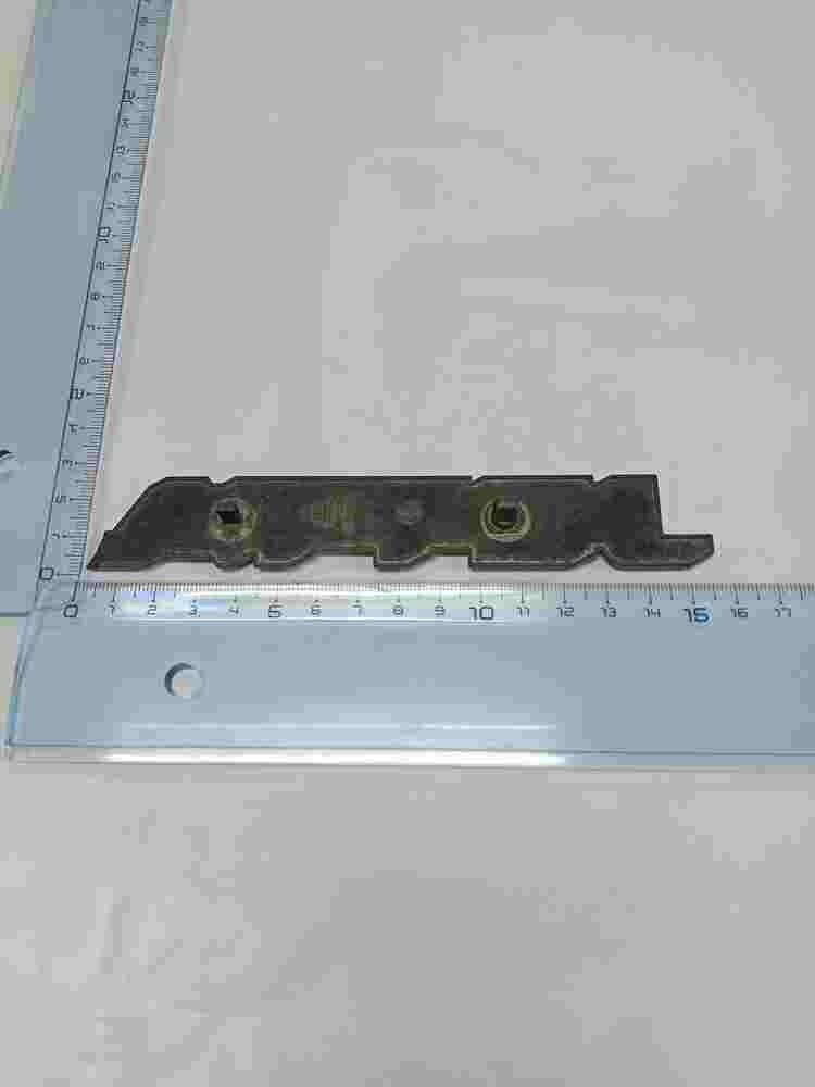 Emblema  VW Volkswagen Jetta 165853687B 165 853 687 B 15.5cm.