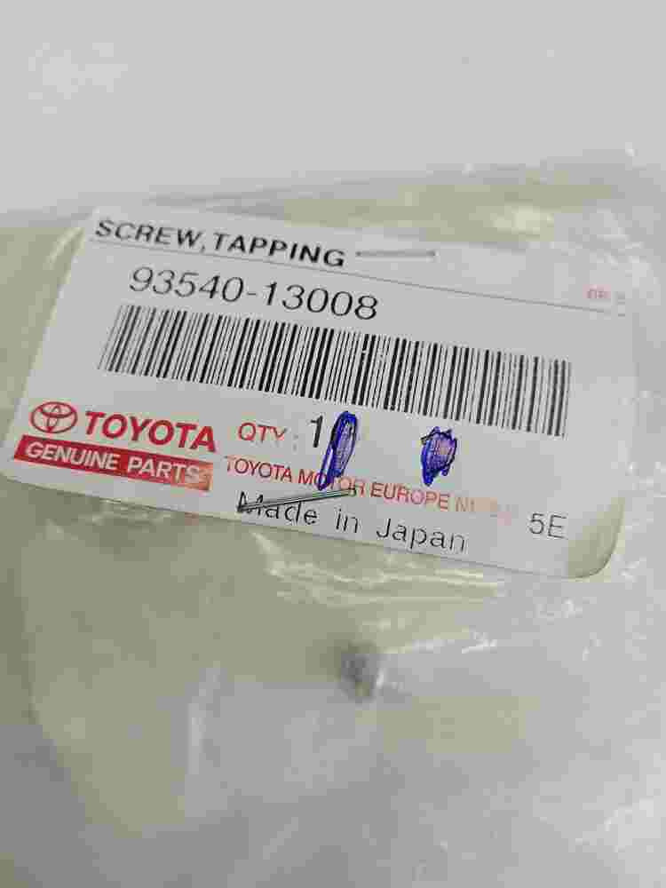 Screw Tapping  Toyota Land Cruiser RAV 4 Lexus LX470 9354013008 93540-13008