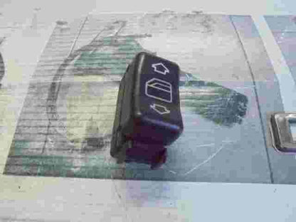 comando pulsante alzacristalli Mercedes C W202 C180 W463 2028205310 KZ LK 038...