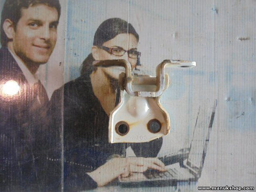 Bisagra de la puerta trasera izquierda arriba Nissan Pick-up D22 88 KW, 120 PS