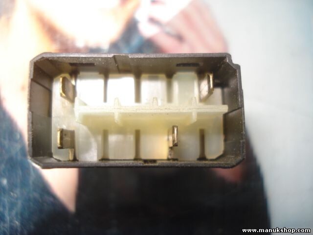 Interruptor Mercedes-Benz Sprinter 0018208601 001 820 86 01 32084901