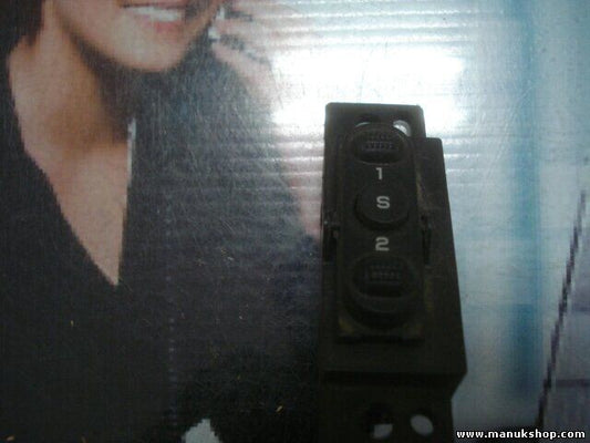 Botonera Chrysler Grand Voyager 04685800AA 30505 0046150022