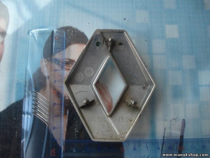 Emblema trasero Renault Safrane Laguna Kangoo Megane Cabrio 7700824625 824625