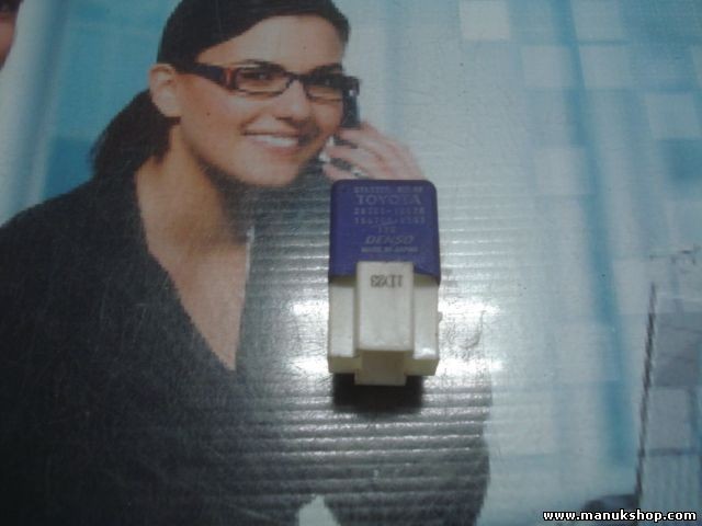 Relé de arranque Toyota 2830010020 28300-10020 DENSO 1567000503 156700-0503