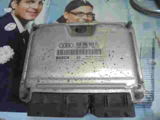 Centralita Audi A3 1.9TDI 038906019FT DIESEL EDC15P 1527 BOSCH 02810981