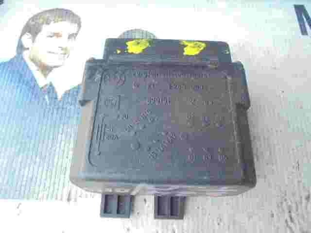 Recocido controlador Glow relé enchufe BMW 5 E34 E28 E30 1285085A 12211285085A