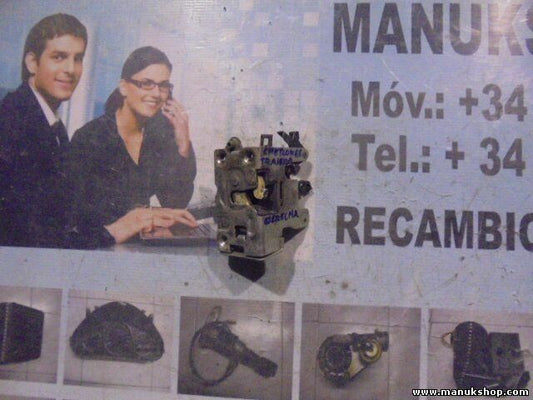  Cerradura puerta trasera derecha Jeep Cherokee XJ 4.0 4x4 86-95