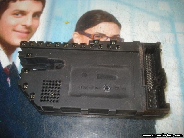 Caja de fusibles Opel Astra Zafira Vectra GM 90506094 90 506 094