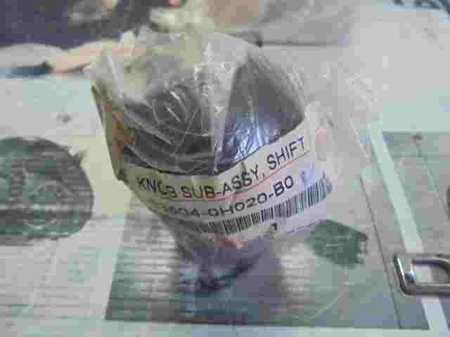 Leva cambio braccio Toyota Aygo B4 335040H020B0 33504-0H020-B0