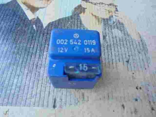 Relé del ventilador del radiador Mercedes W124 W201 W202 0025420119  899889000
