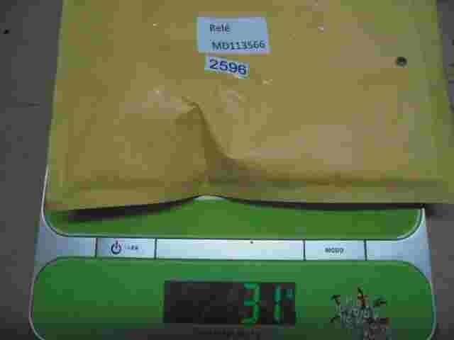 Relé Mitsubishi Pajero Galant MD113566 OMRON 04X5D6