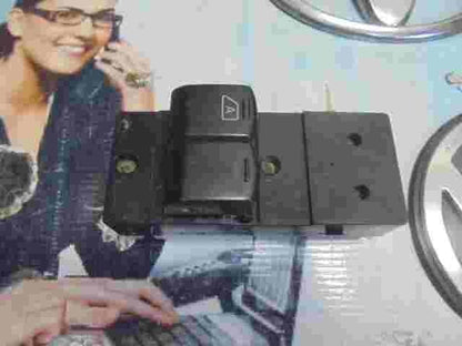 comando pulsante alzacristalli Nissan 80961EB063 80961EB063 80961EB06A 25401E...