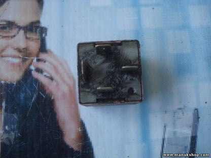 Relé  Renault Clio Laguna Scenic Mmegane Kangoo 8200308271