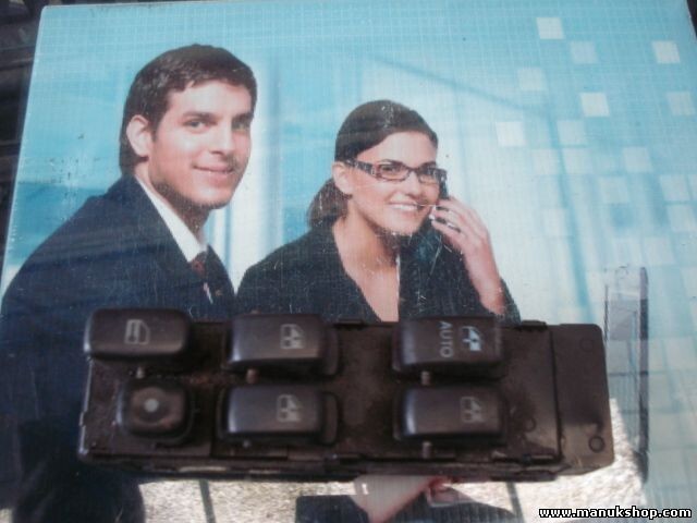 mando botonera elevalunas Hyundai Sonata 9357038500 93570-38500 621W02250