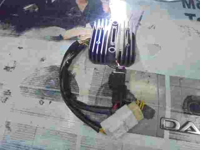 Regolatore raddrizzatore di tensione SGR Honda FES 125 FES125 S-Wing 125 SH541RA