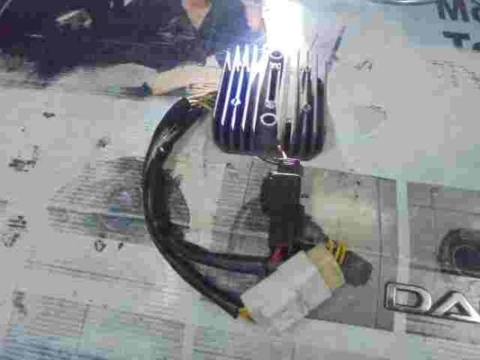 Regolatore raddrizzatore di tensione SGR Honda FES 125 FES125 S-Wing 125 SH541RA