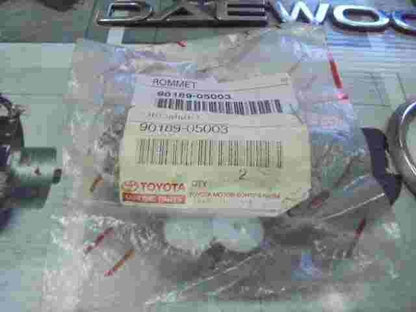 Grommet Toyota CT 200H Camry Lexus GS350 9018905003 90189-05003