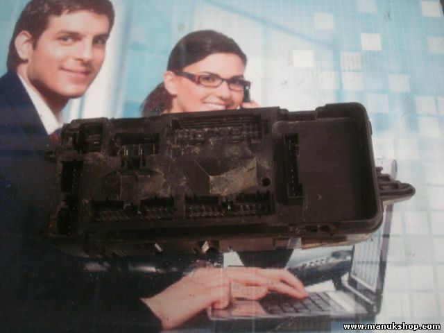 Scatola fusibili Mitsubishi Space Star Carisma MR318828