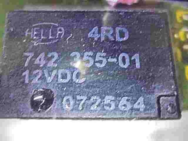 Niebla relé HELLA 4RD74235501 4RD 742 355-01 072564 12VDC