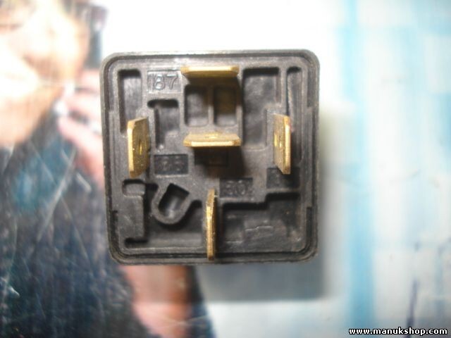 Relé Kia Clarus NR.030A OK9A067740 OK9A0 67 740 0K9A067740