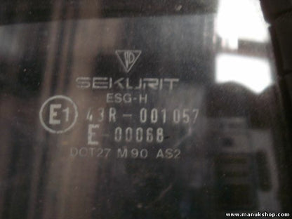 Triangolo vetro porta posteriore destra Porsche 924 43R001057 DOT27M90AS2