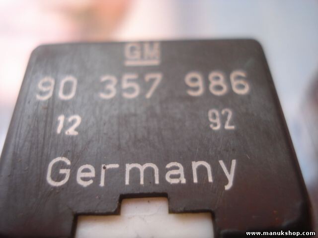 Relé  Opel Astra F Corsa B GM 90357986 90 357 986