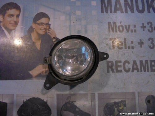 Faro antiniebla derecho Kia Sorento JC 2.5 CRDi 922023E0 92202-3E0