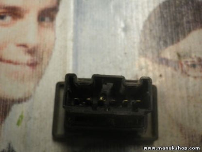 Interruptor del cierre centralizado Land Rover Discovery 2 YUF000220PU 03035123