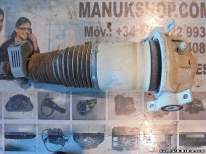 Amortiguador neumático trasero derecho Audi Q7 7L8616020 7L8616020C 15140004664