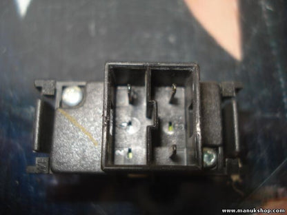 Niebla interruptor Mercedes-Benz W210 2108202210 210 820 22 10